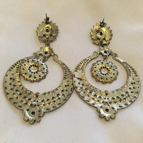 Earrings - Picture 2 of 2